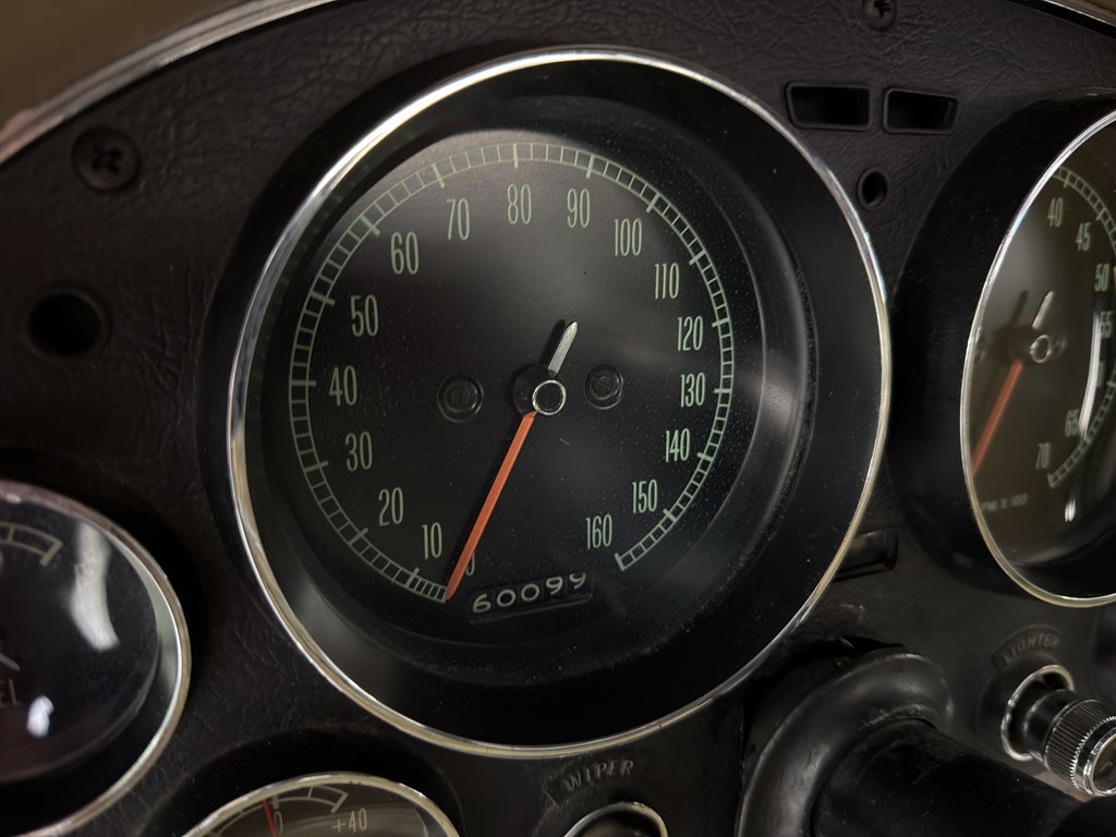 1966 Chevrolet CORVETTE Base