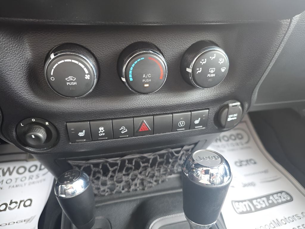 2015 Jeep Wrangler Sahara