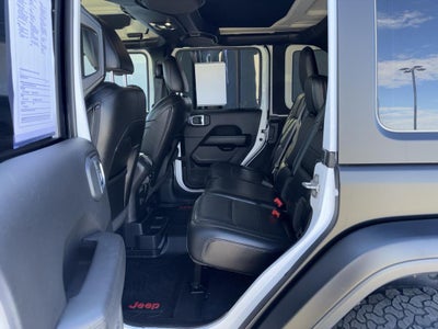 2020 Jeep Wrangler Sahara Altitude