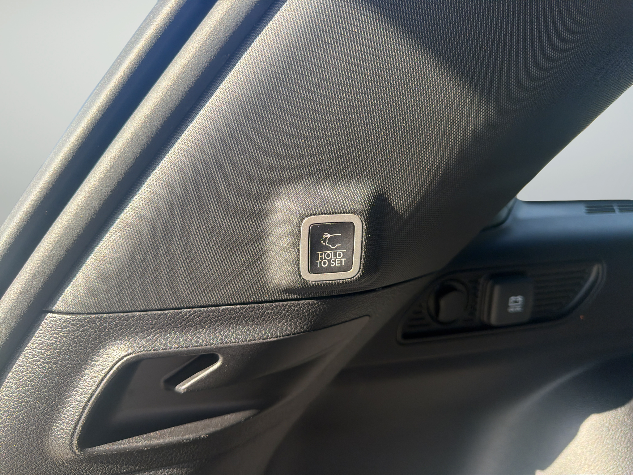 2022 Jeep Grand Cherokee Altitude