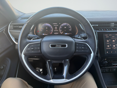 2022 Jeep Grand Cherokee Altitude