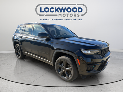 2022 Jeep Grand Cherokee Altitude