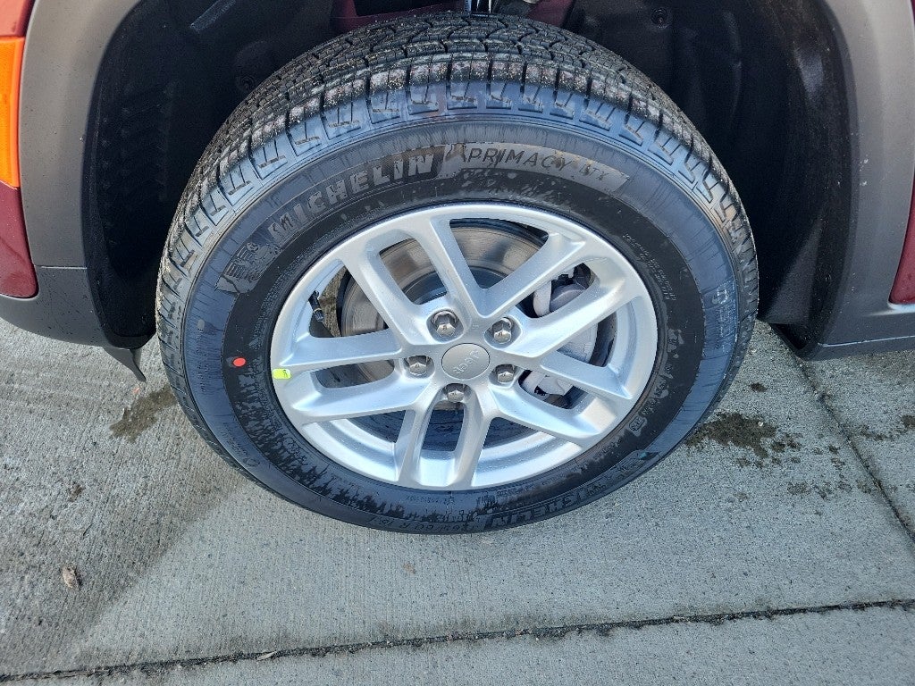 2026 Jeep Grand Cherokee Laredo X