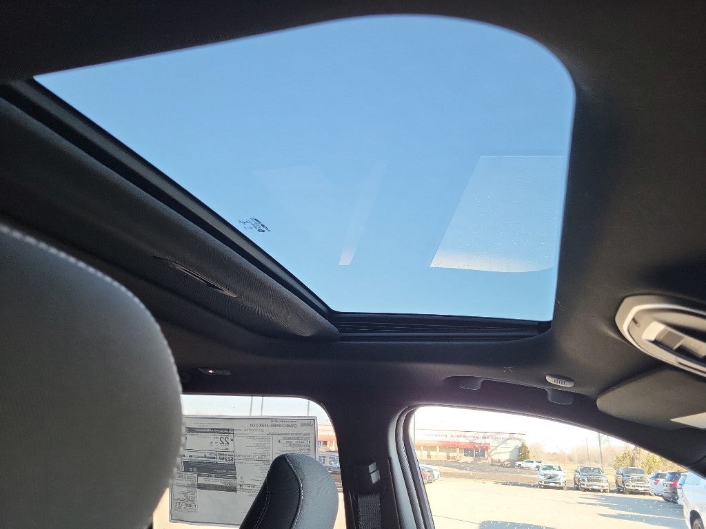 2026 Jeep Grand Cherokee Laredo X