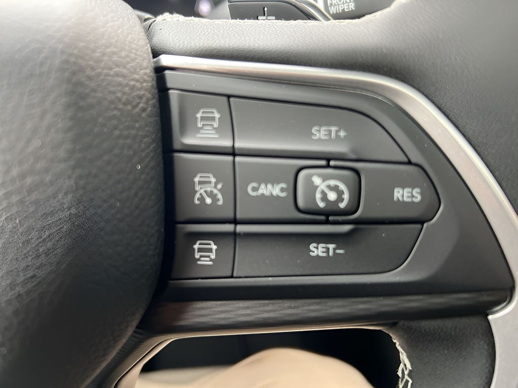 2026 Jeep Grand Cherokee Laredo X