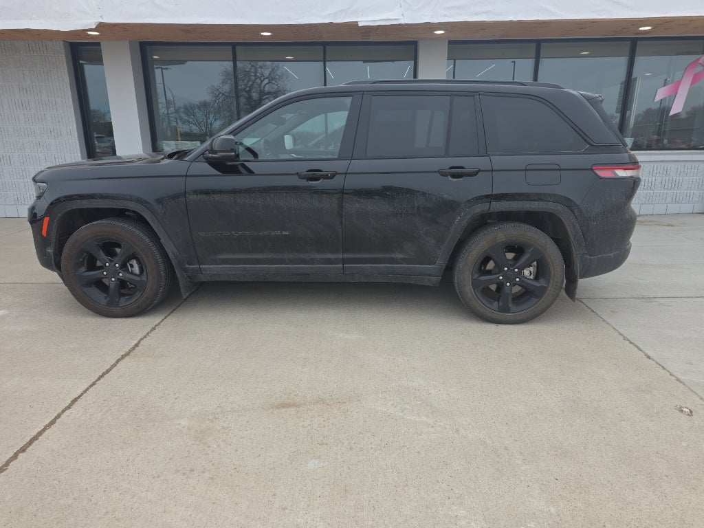2023 Jeep Grand Cherokee Altitude