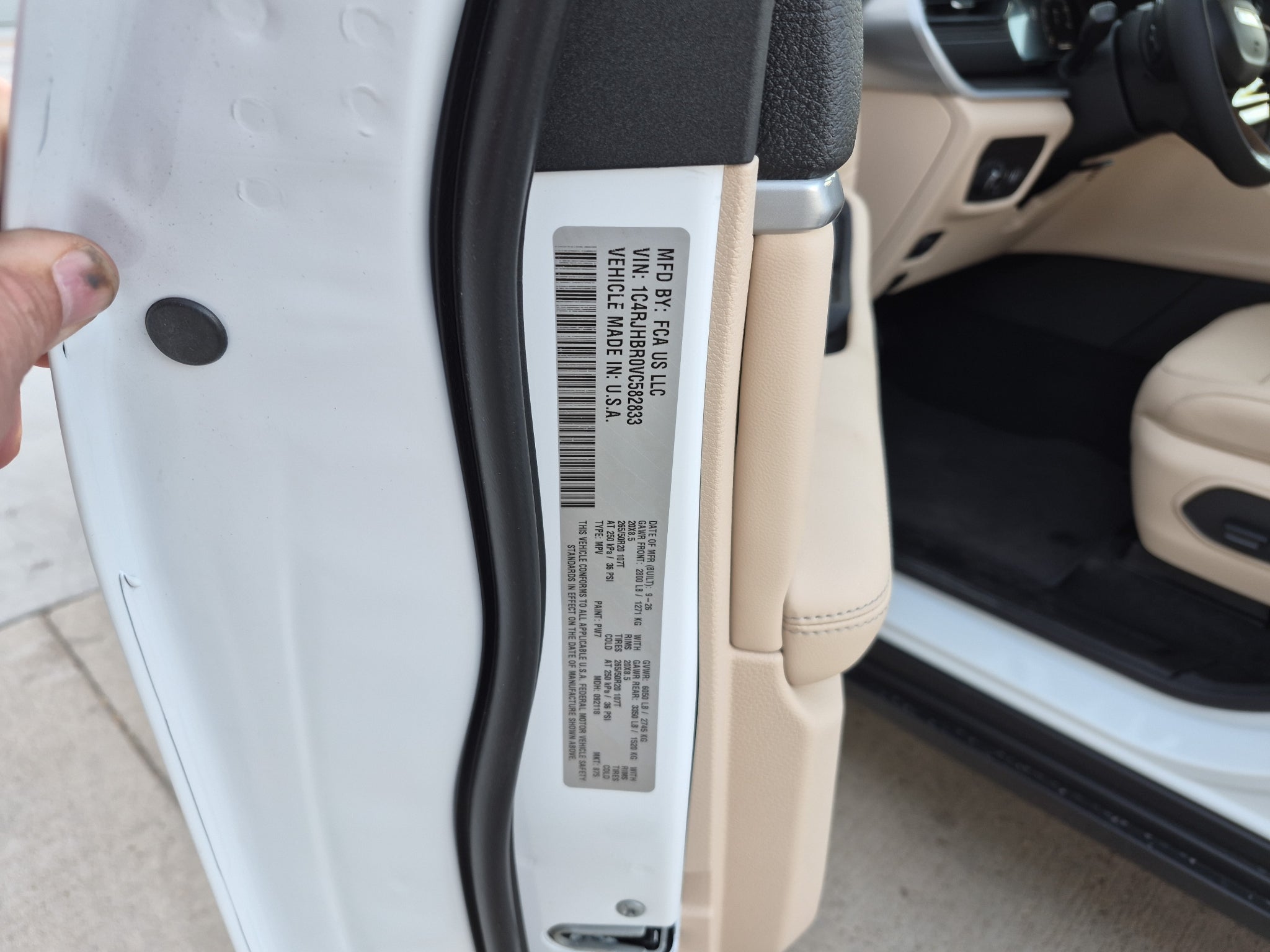 2027 Jeep Grand Cherokee Limited