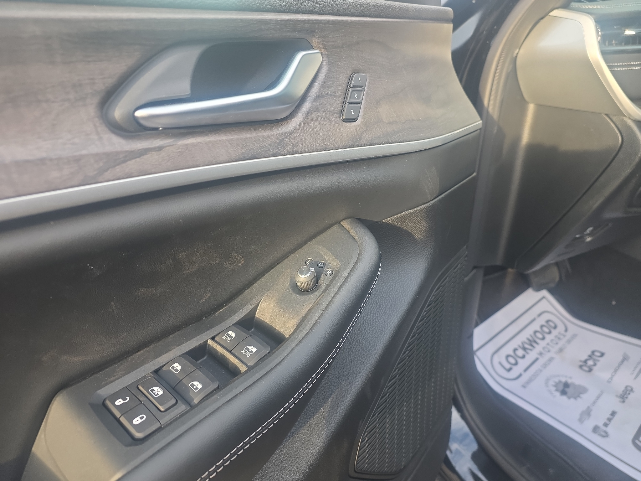 2027 Jeep Grand Cherokee Limited