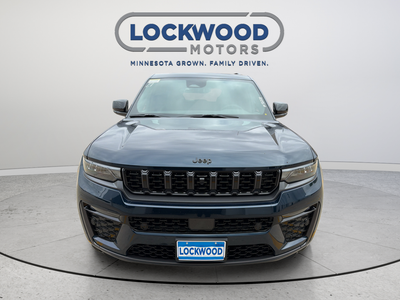 2027 Jeep Grand Cherokee Limited