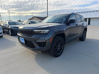 2025 Jeep Grand Cherokee Summit