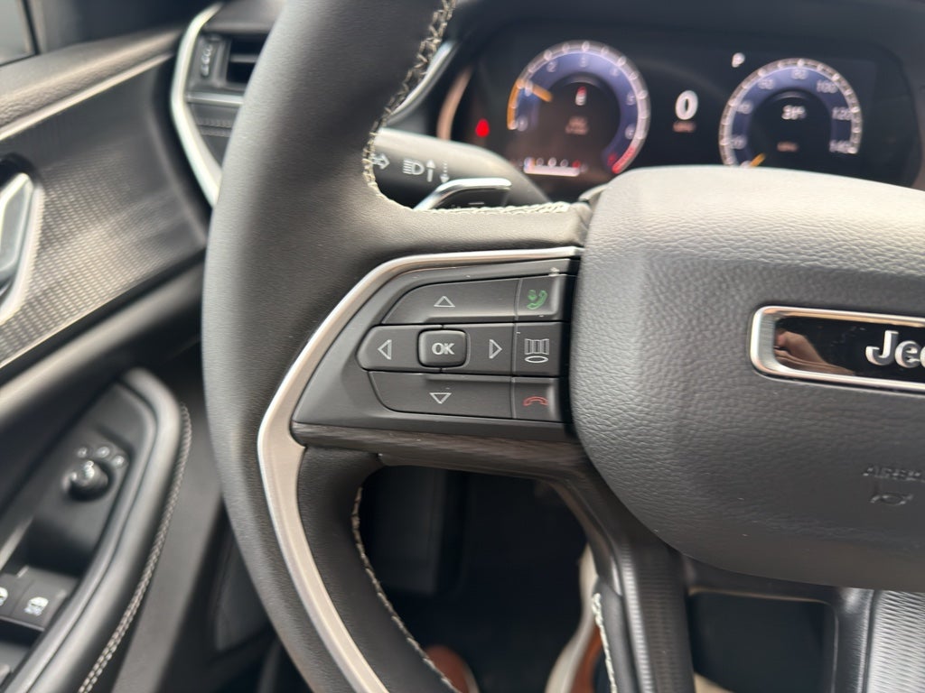 2026 Jeep Grand Cherokee L Laredo / Altitude