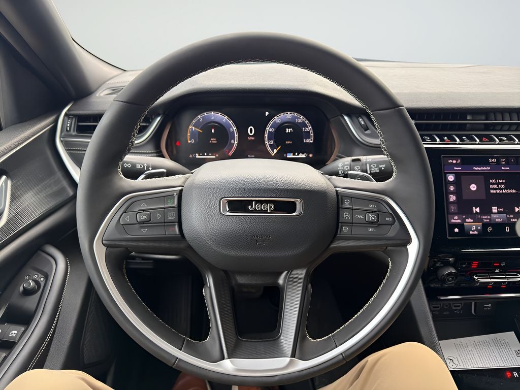 2026 Jeep Grand Cherokee L Laredo / Altitude