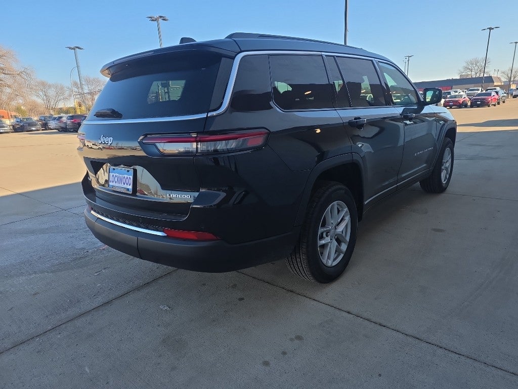 2026 Jeep Grand Cherokee L Laredo / Altitude