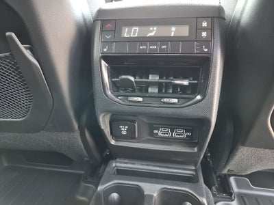 2024 Jeep Grand Cherokee L Limited LUX