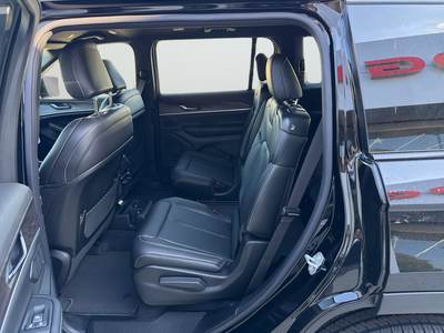 2027 Jeep Grand Cherokee L Limited