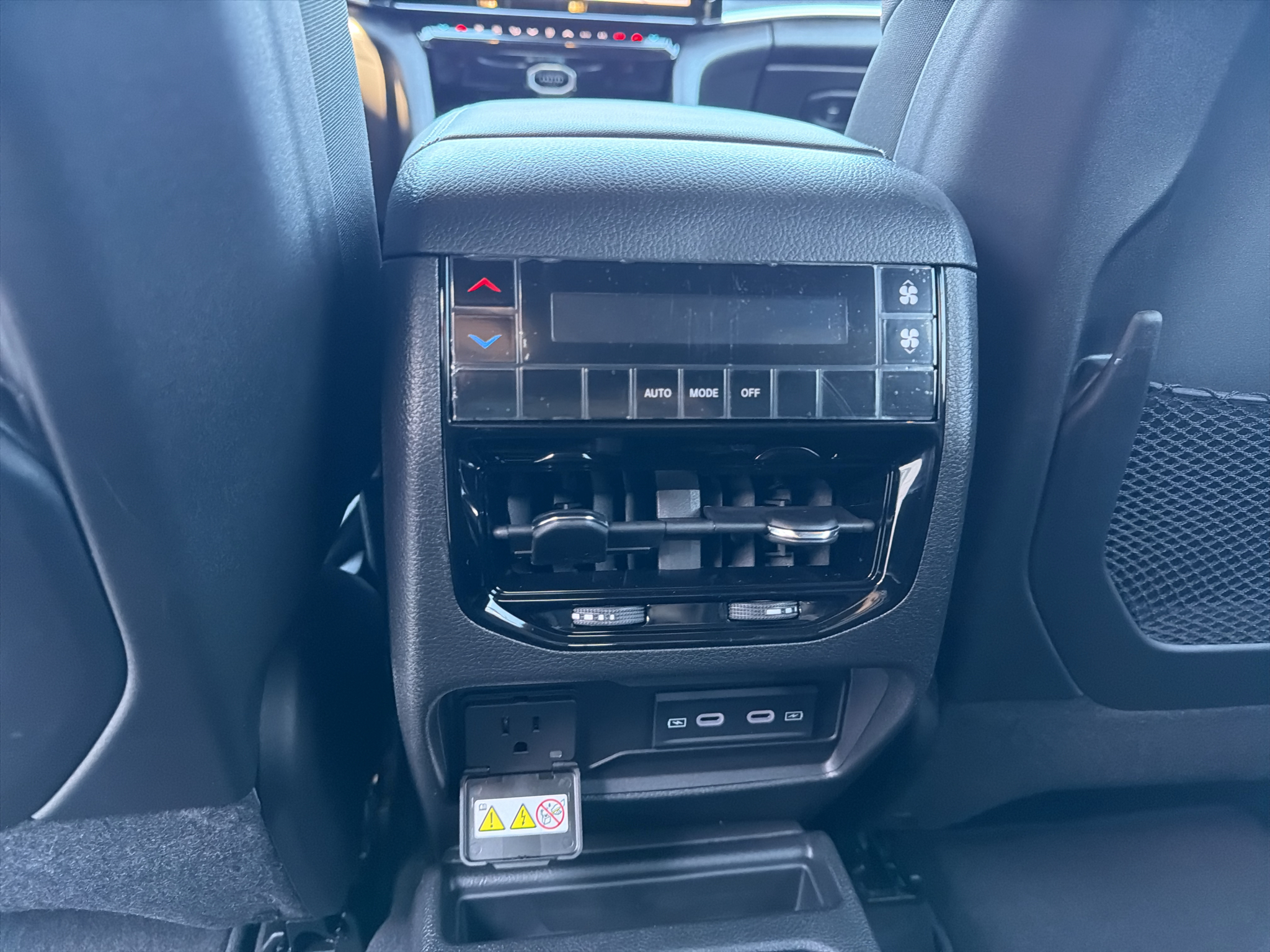 2027 Jeep Grand Cherokee L Limited