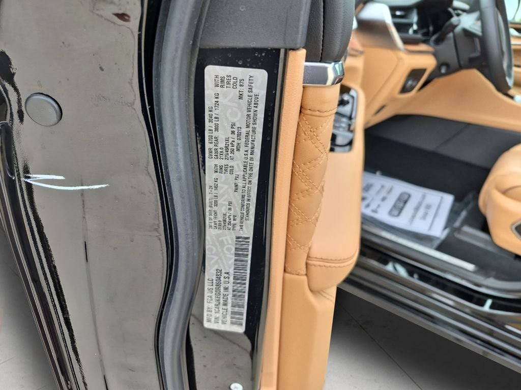 2024 Jeep Grand Cherokee L Summit Reserve