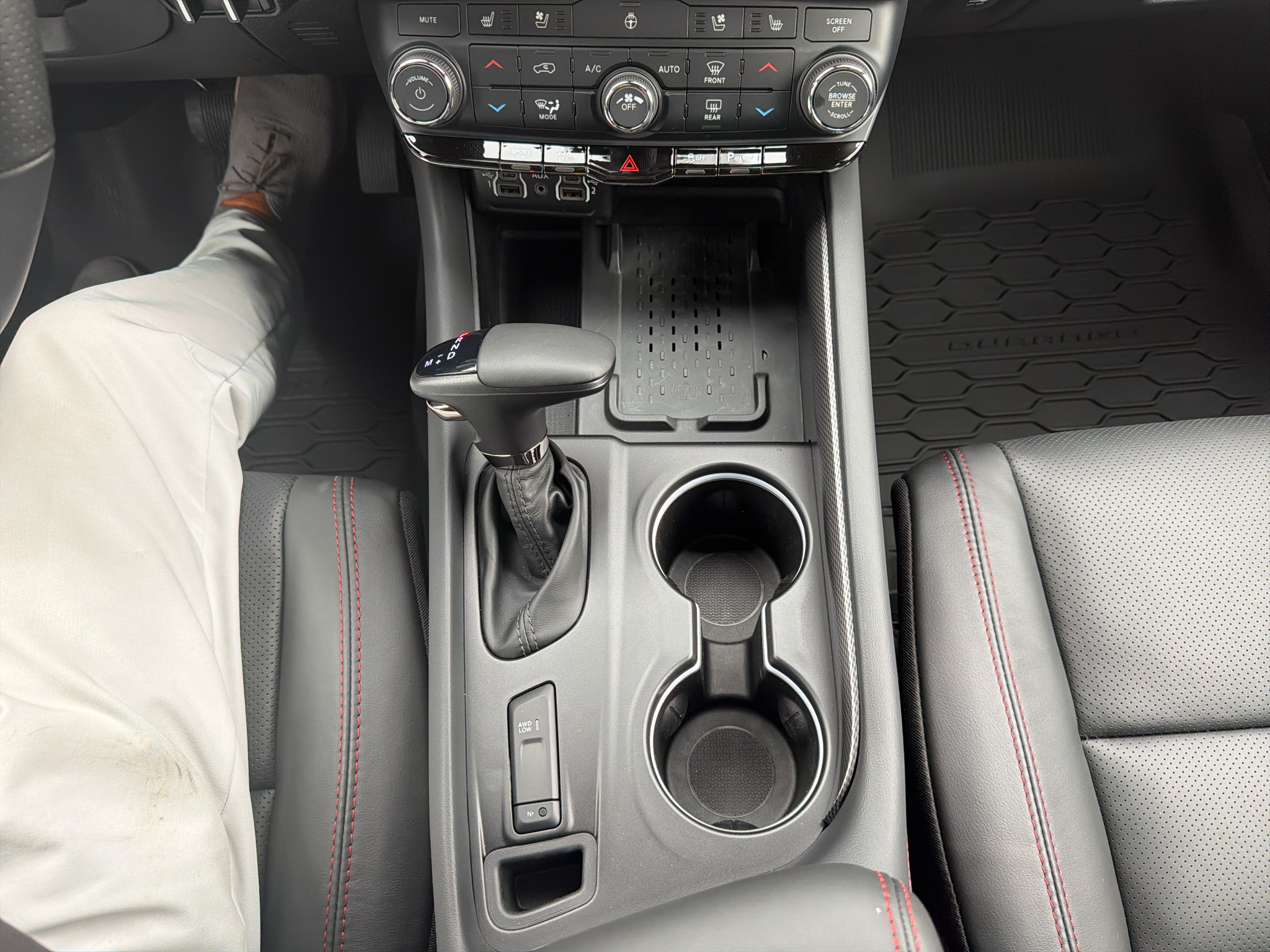 2027 Dodge Durango GT Plus HEMI