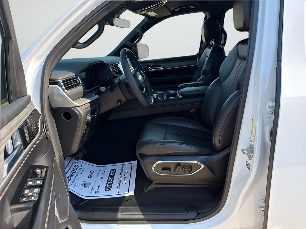 2023 Jeep Wagoneer L Series III