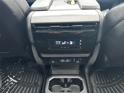 2024 Jeep Wagoneer L Series II Carbide