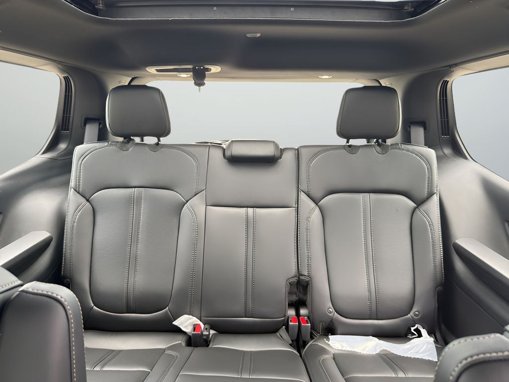 2026 Jeep Grand Wagoneer Base