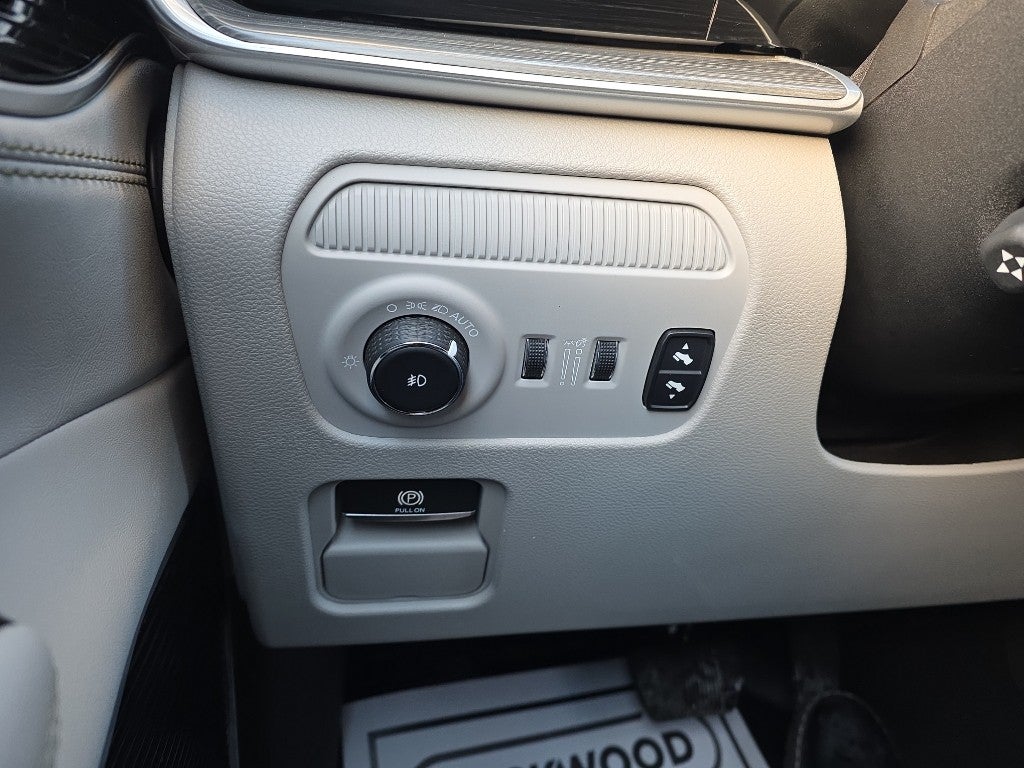 2023 Jeep Wagoneer Series III