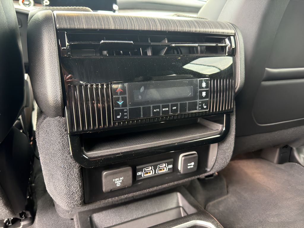 2024 Jeep Wagoneer Series III