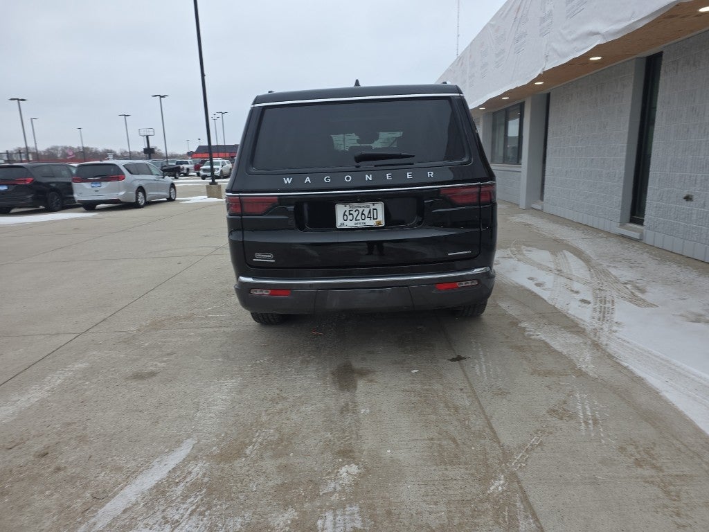 2022 Jeep Wagoneer Series III