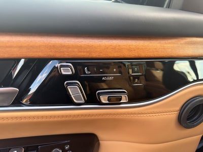 2024 Jeep Grand Wagoneer Series III