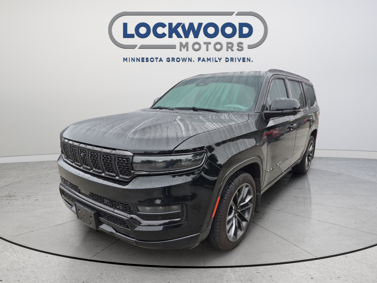 2023 Jeep Grand Wagoneer Series III Obsidian
