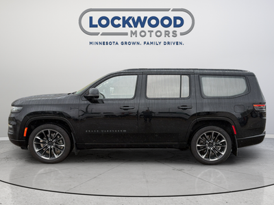2023 Jeep Grand Wagoneer Series III Obsidian