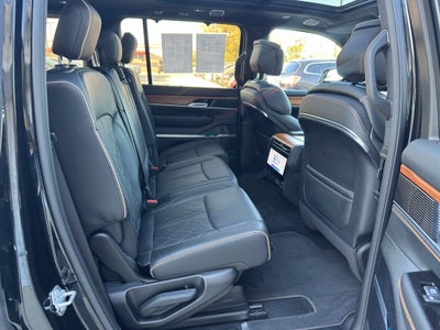 2024 Jeep Grand Wagoneer Series III