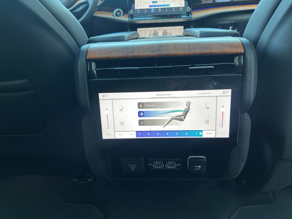 2024 Jeep Grand Wagoneer Series III