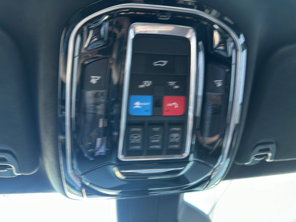 2024 Jeep Grand Wagoneer Series III