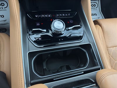 2025 Jeep Grand Wagoneer Series III Obsidian
