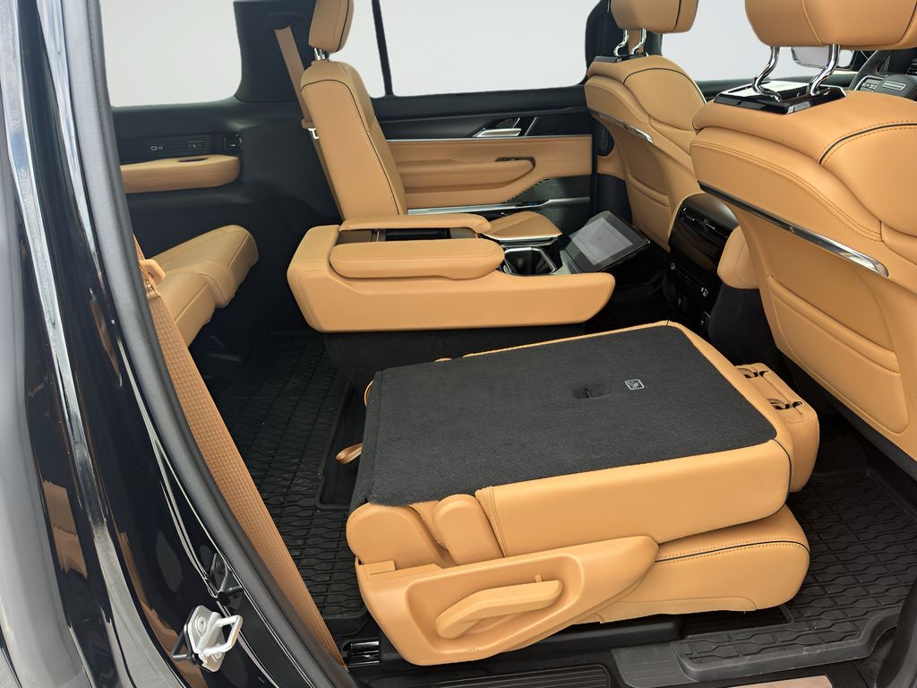 2025 Jeep Grand Wagoneer Series III Obsidian