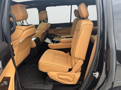 2025 Jeep Grand Wagoneer Series III Obsidian