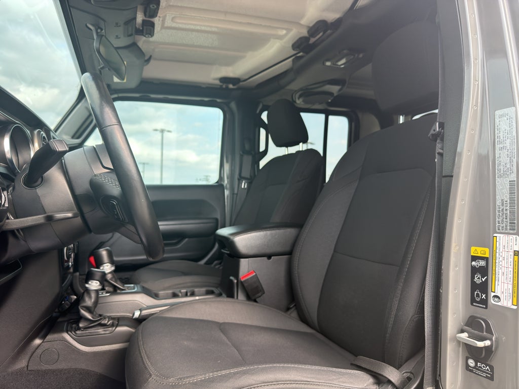 2022 Jeep Gladiator Willys