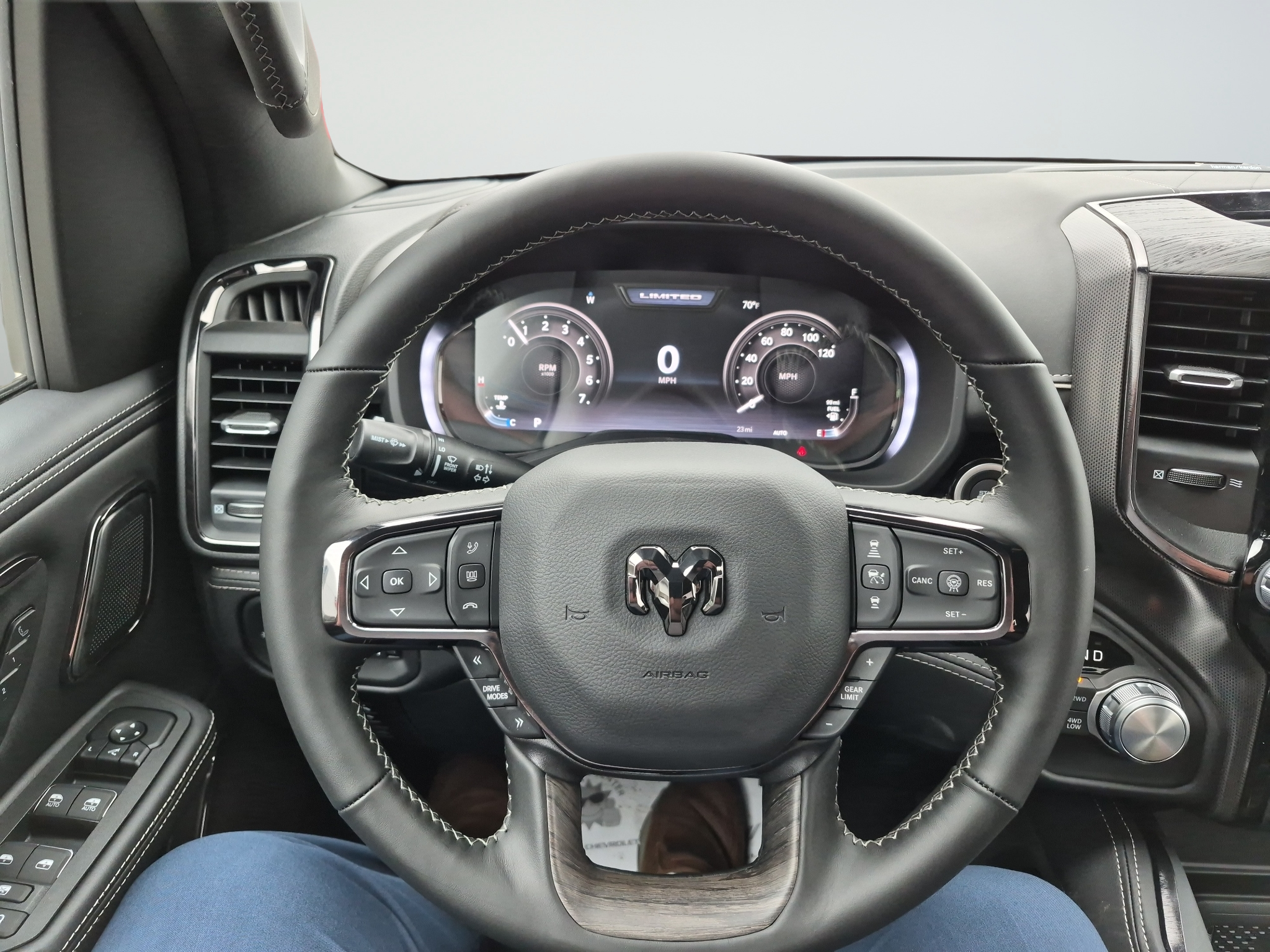 2027 RAM 1500 Limited
