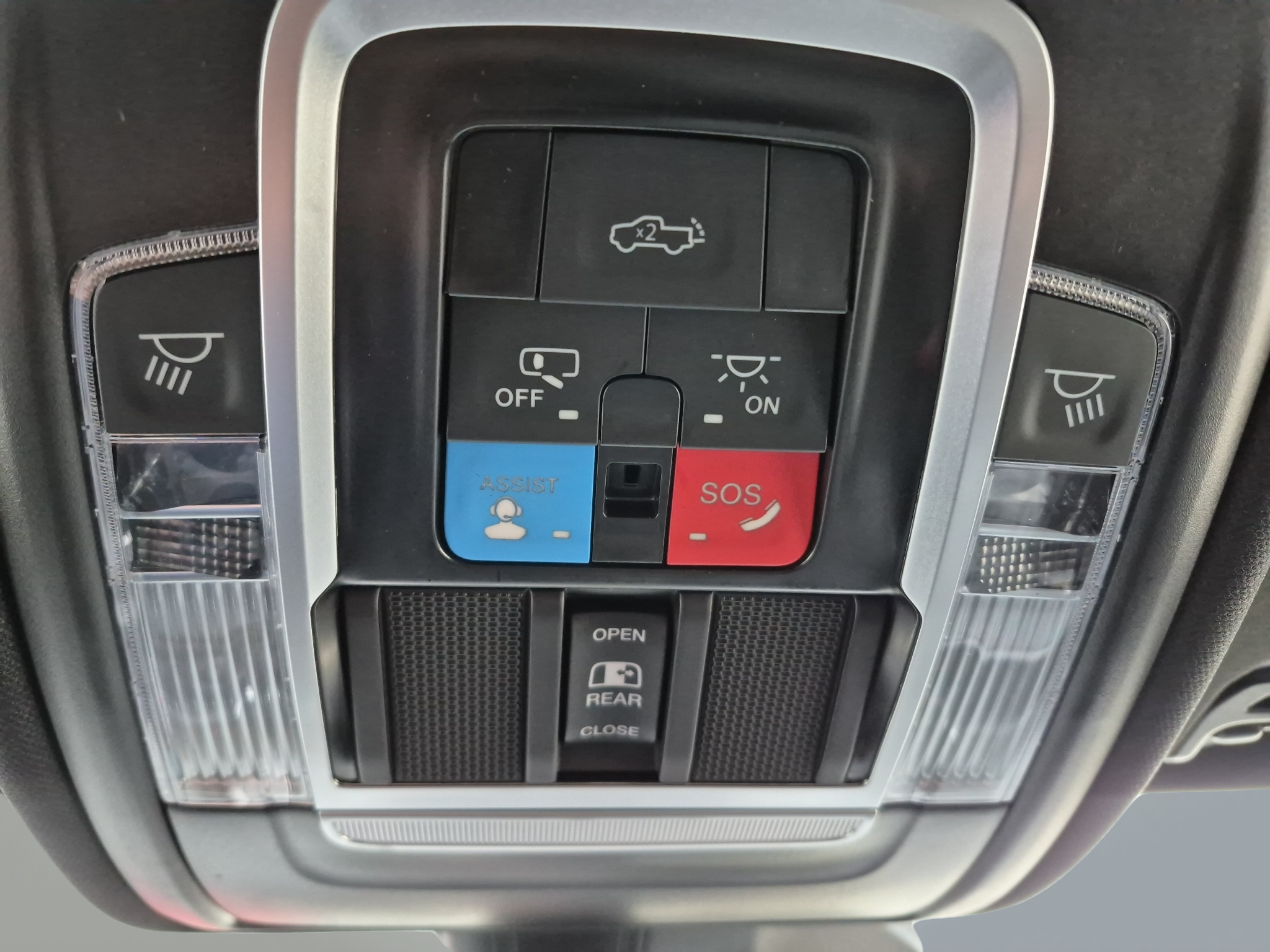 2027 RAM 1500 Limited