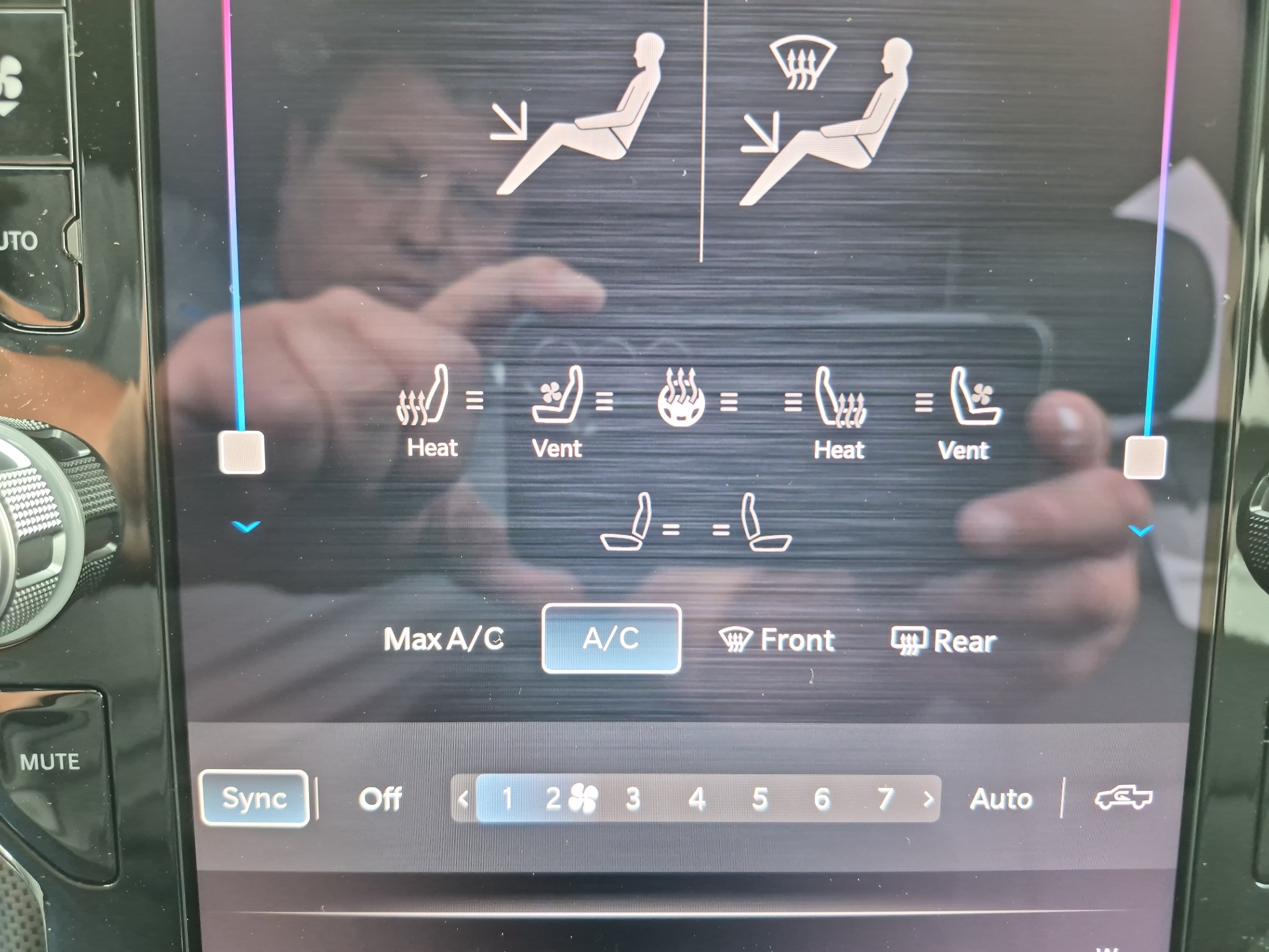 2027 RAM 1500 Limited