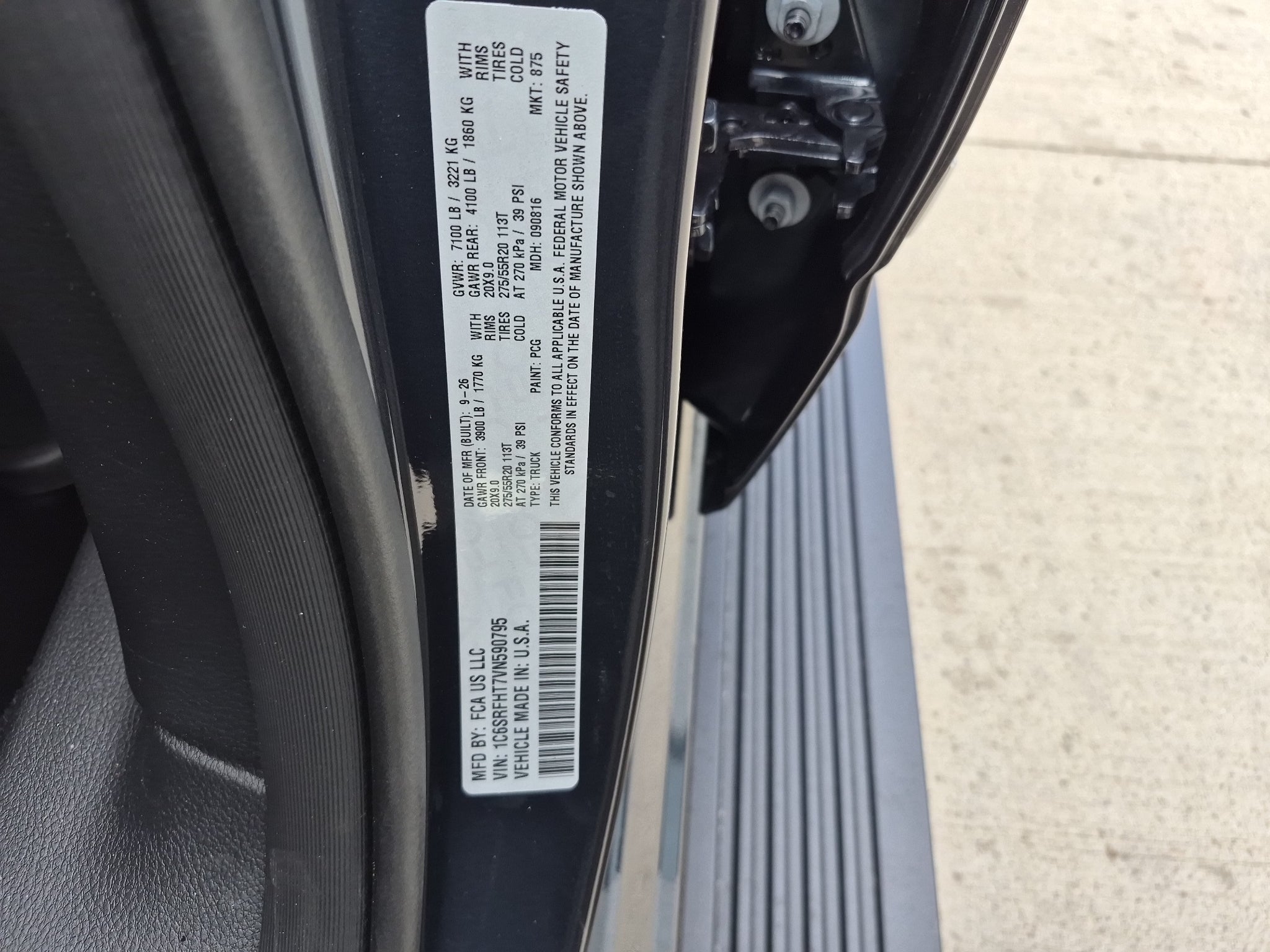 2027 RAM 1500 Limited