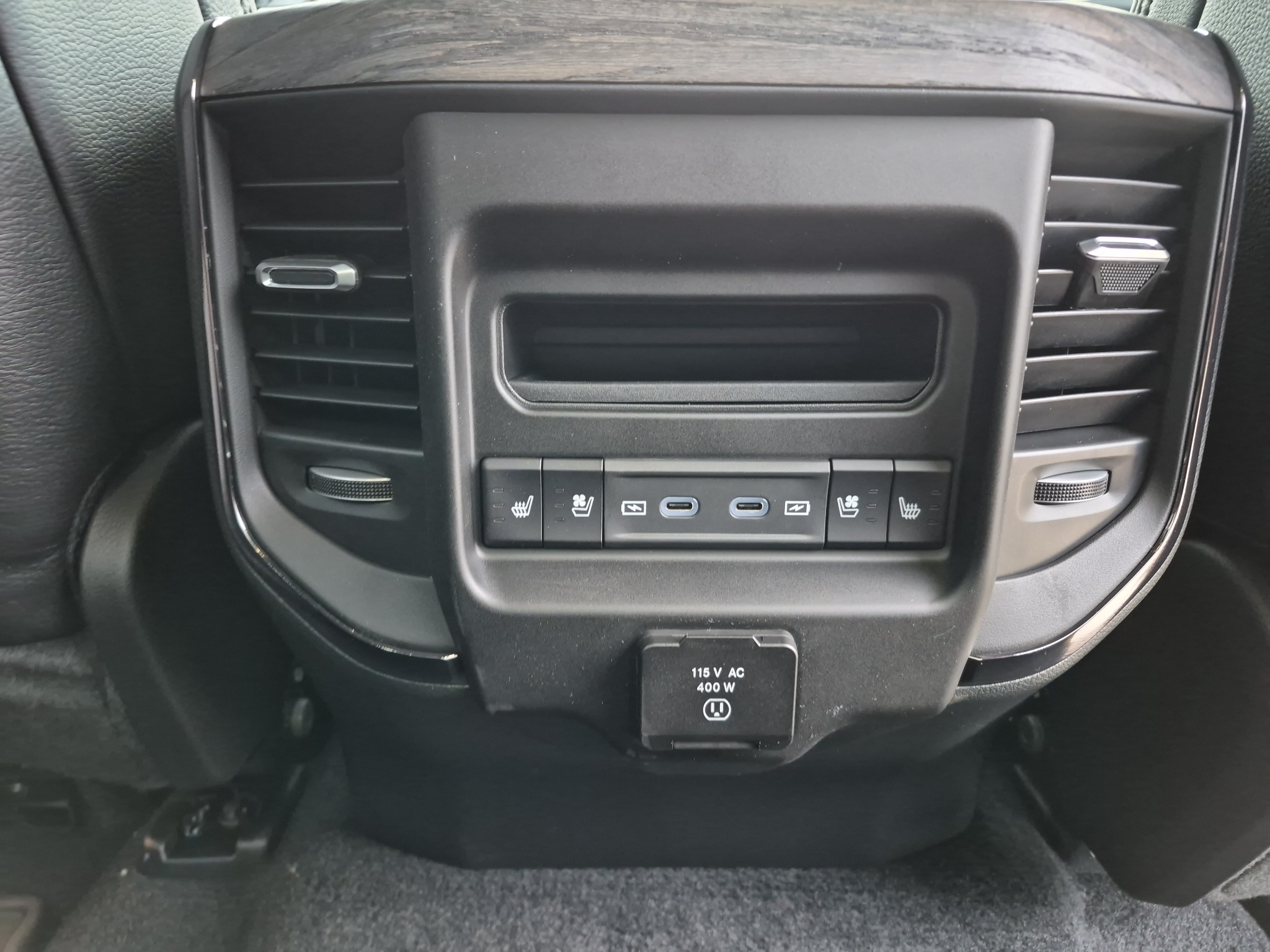 2027 RAM 1500 Limited