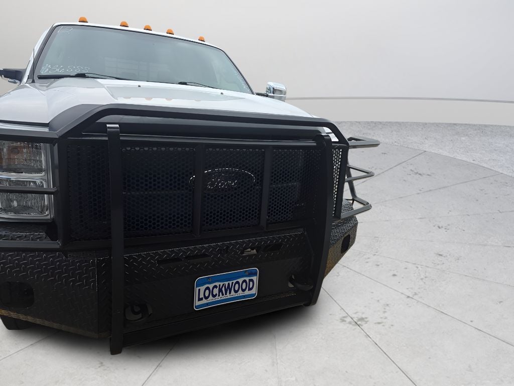 2012 Ford F-350 Super Duty Chassis XL