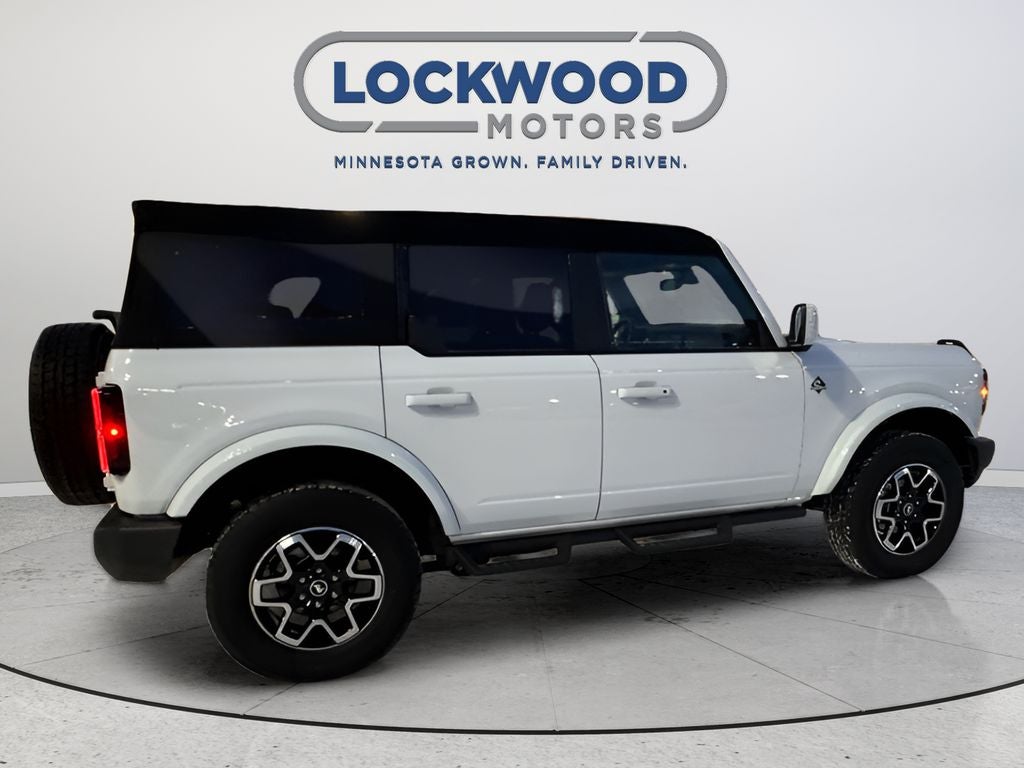 2024 Ford Bronco Outer Banks