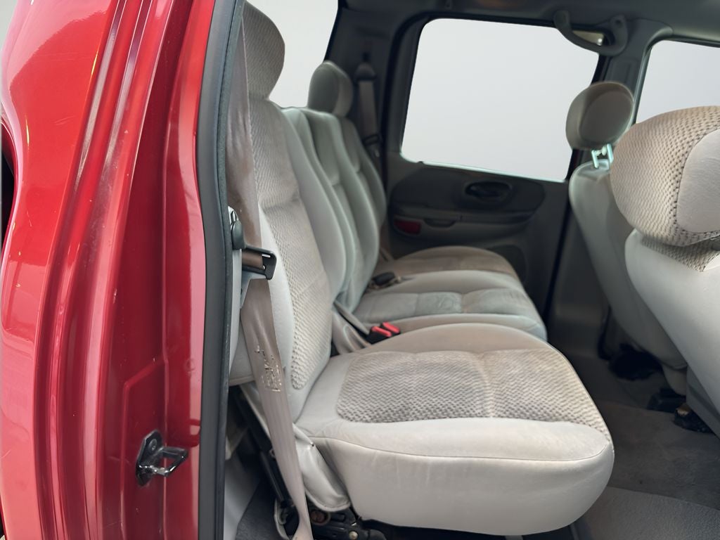 2002 Ford F-150 Base