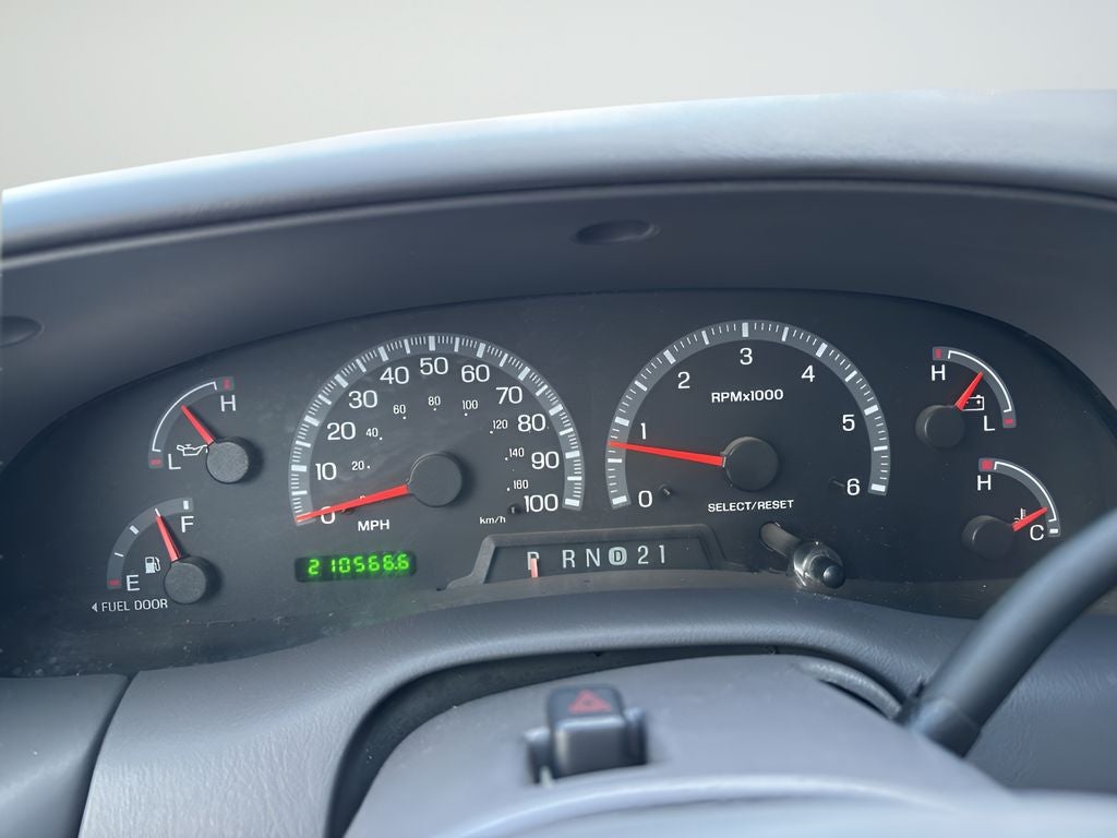 2002 Ford F-150 Base