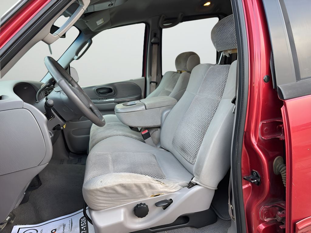 2002 Ford F-150 Base