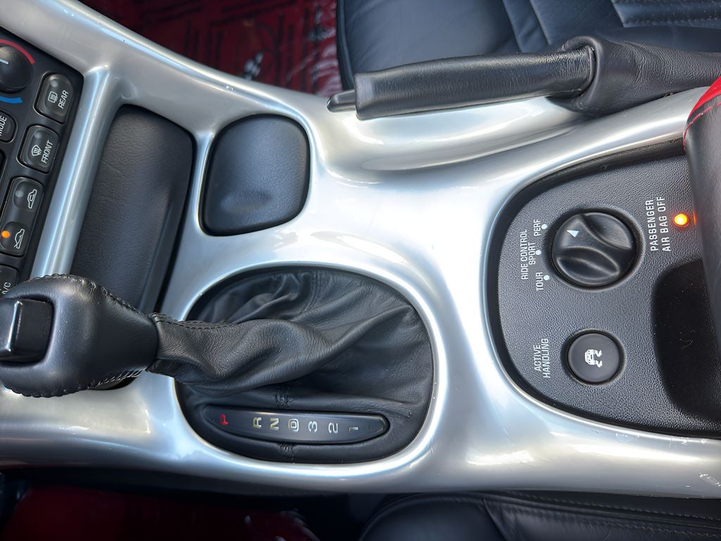 2001 Chevrolet Corvette Base