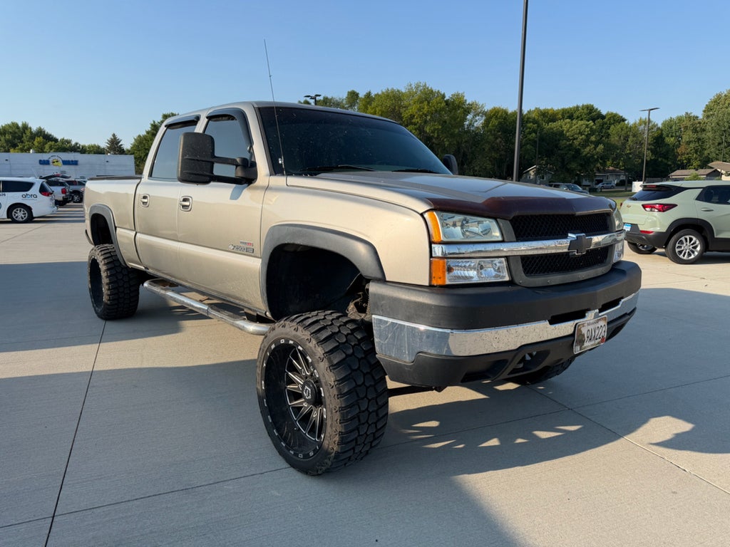2003 Chevrolet Silverado 2500 LS
